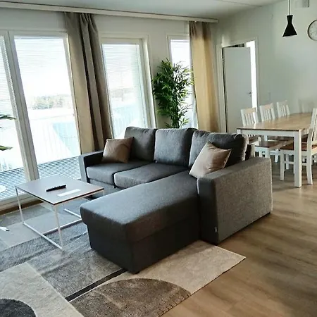 Kotimaailma Hoitajanrinne I Oulu